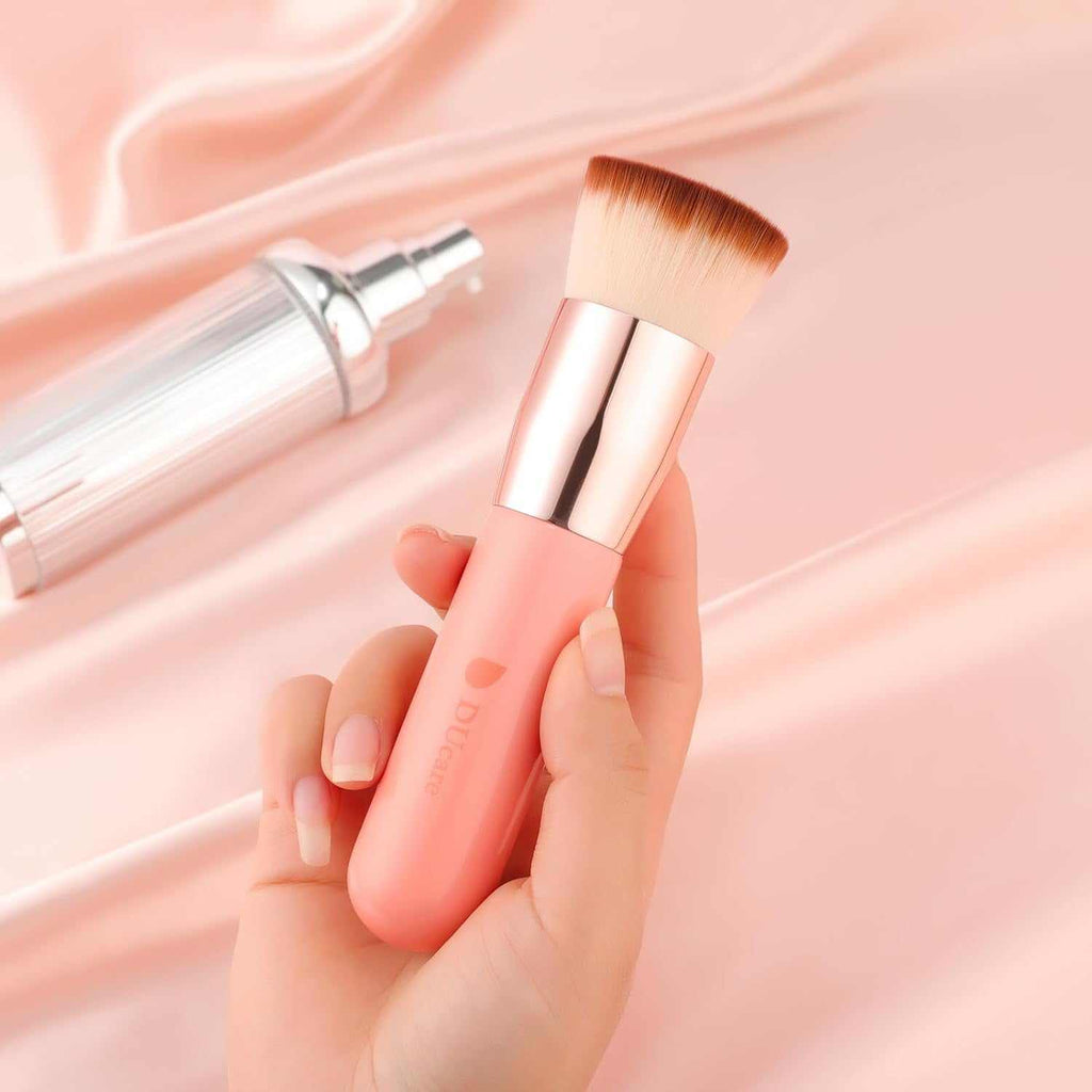 Foundation Brush for Liquid Makeup